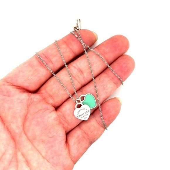 T&Co. 925 Mini Teal Double Heart Necklace - Picture 2 of 8